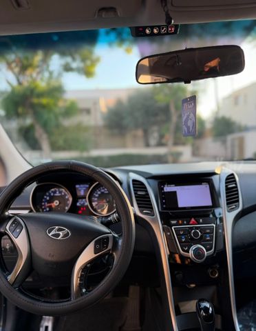 יונדאי i30