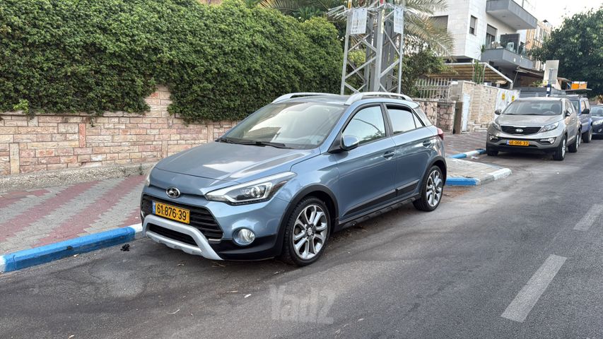 יונדאי I20 קרוס