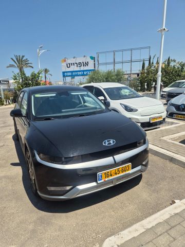 יונדאי איוניק 5