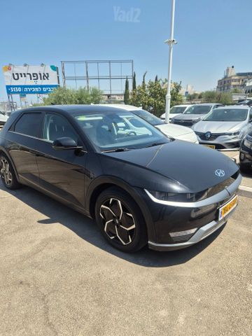 יונדאי איוניק 5