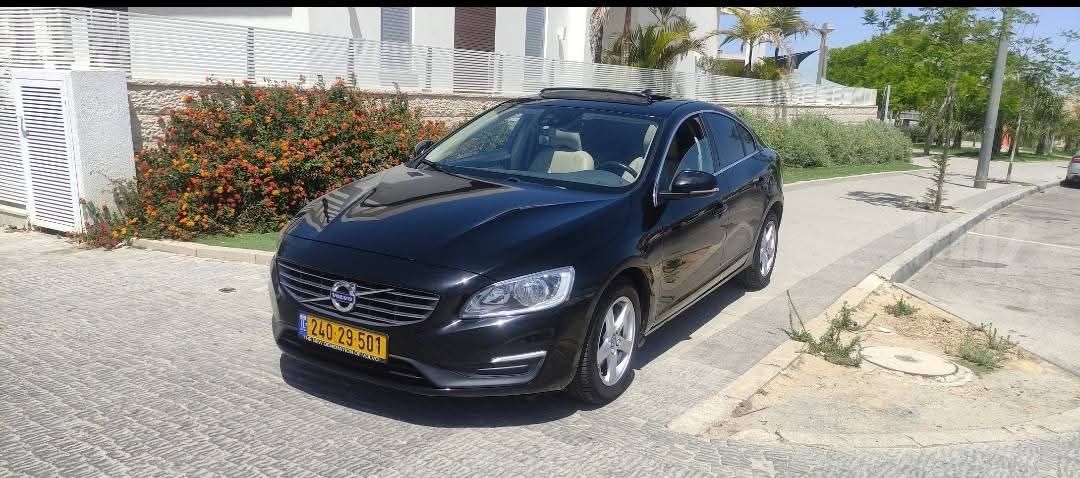 וולוו S60
