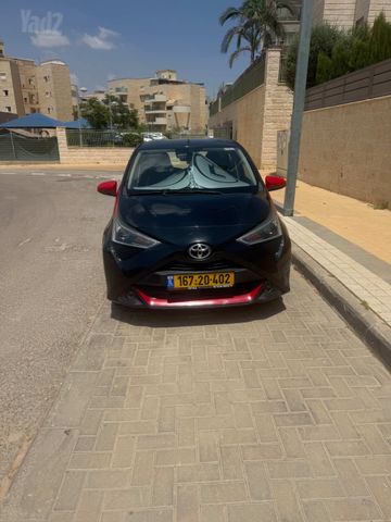 טויוטה אייגו