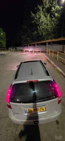 יונדאי i30