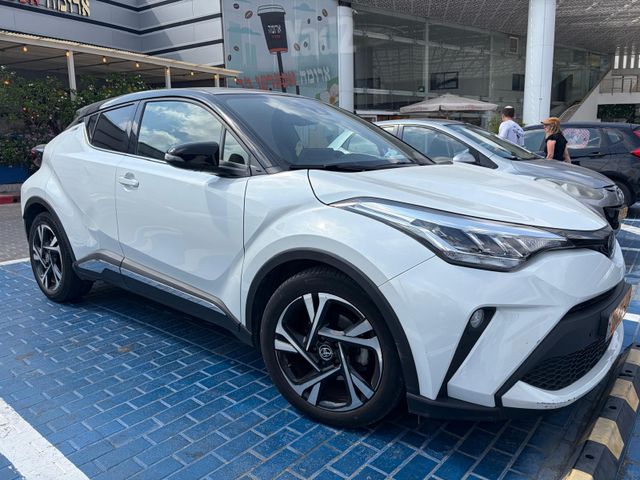 טויוטה C-HR