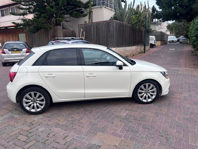אאודי A1