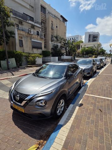 ניסאן ג'וק