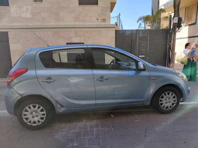 יונדאי i20