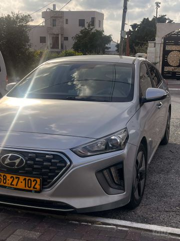 יונדאי איוניק