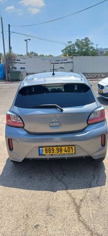 מיצובישי ספייס סטאר
