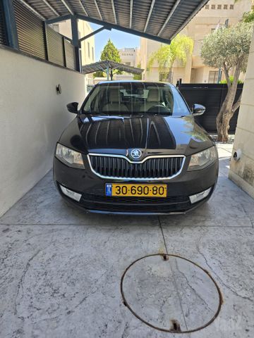 סקודה אוקטביה