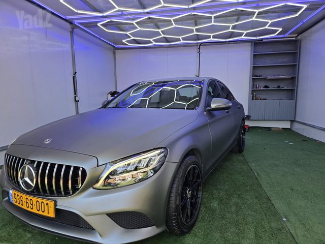מרצדס-בנץ C-class