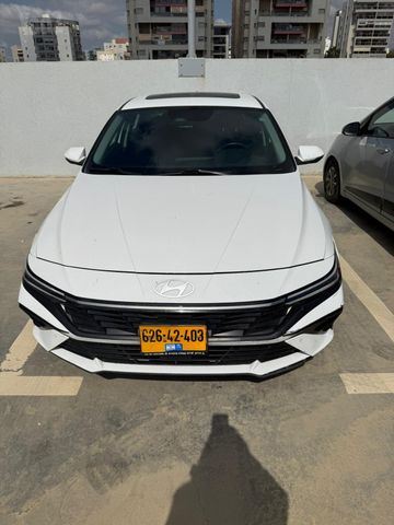 יונדאי אלנטרה