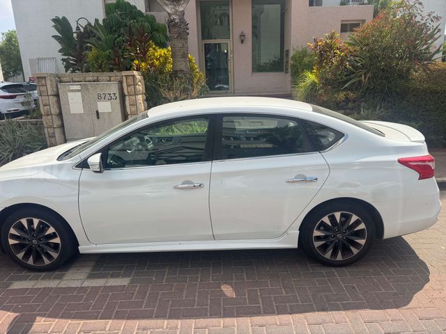 ניסאן סנטרה