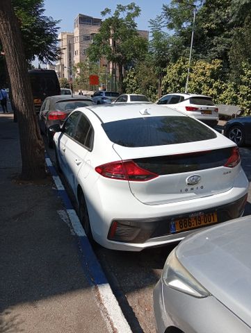 יונדאי איוניק