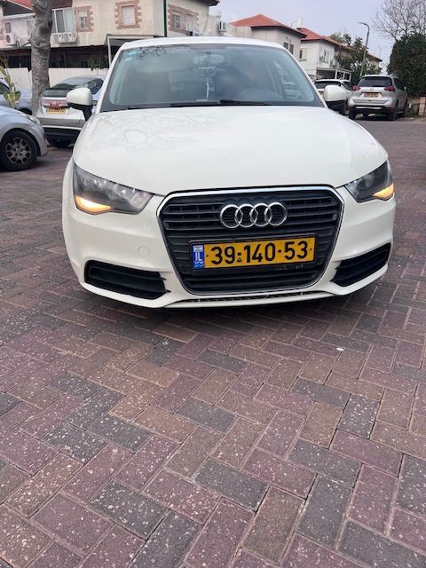 אאודי A1