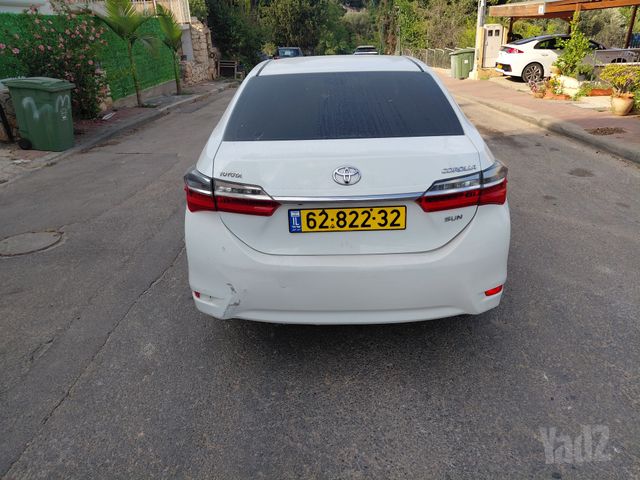 טויוטה קורולה