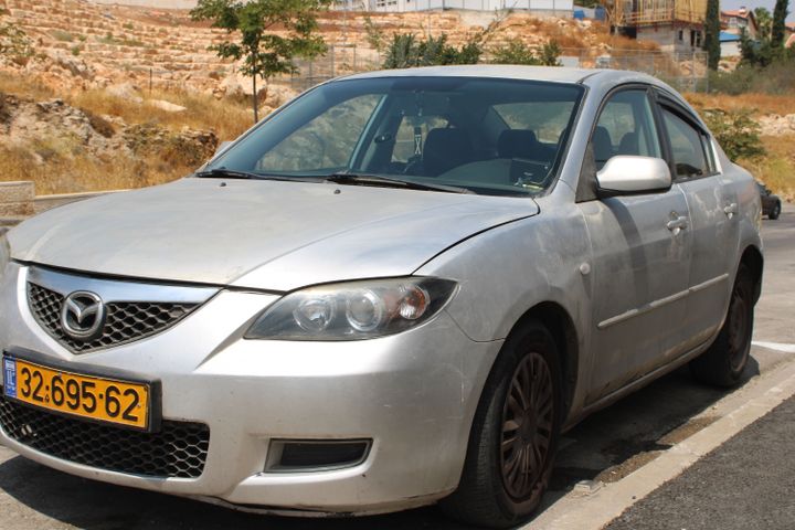 מודעת רכב מאזדה 3