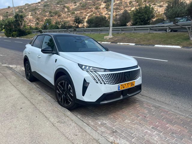 מודעת רכב פיג'ו 3008
