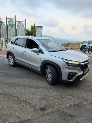 סוזוקי S-Cross