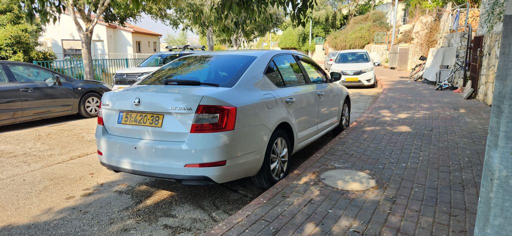 סקודה אוקטביה
