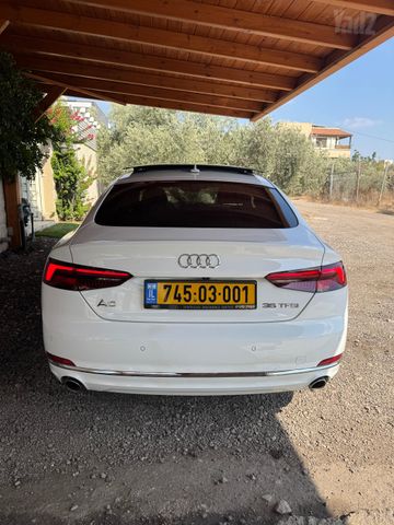 אאודי A5