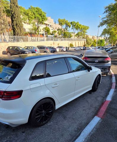אאודי A3