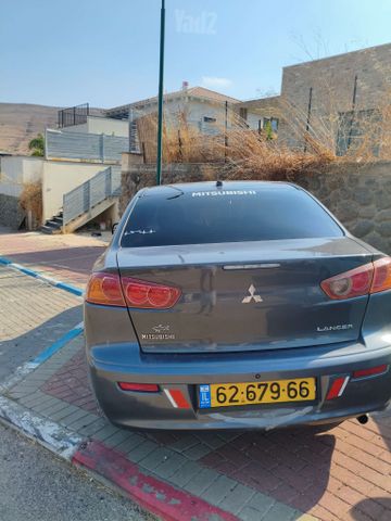 מיצובישי לנסר
