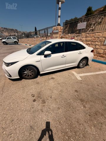 מודעת רכב טויוטה קורולה