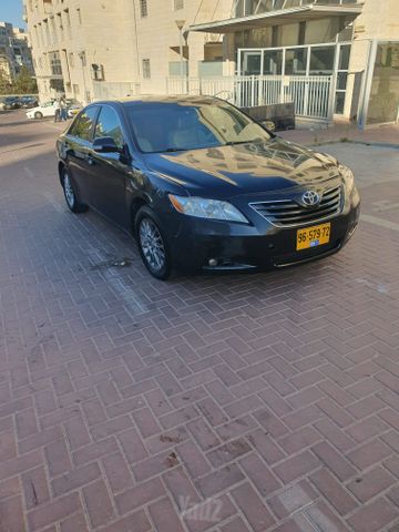 טויוטה קאמרי