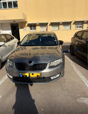 סקודה אוקטביה