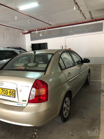 יונדאי אקסנט i25