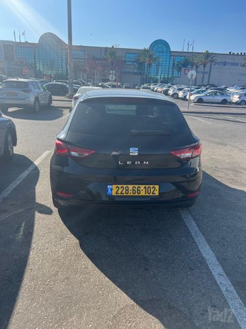 סיאט לאון