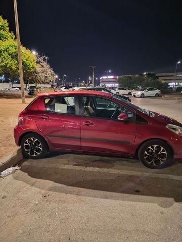 טויוטה יאריס