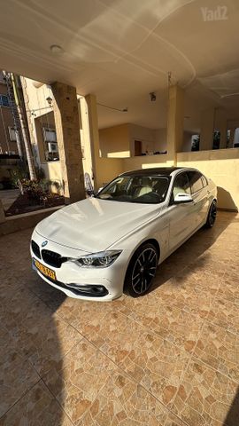 מודעת רכב ב מ וו סדרה 3
