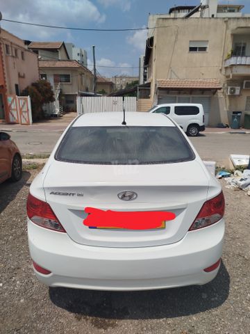 יונדאי אקסנט i25