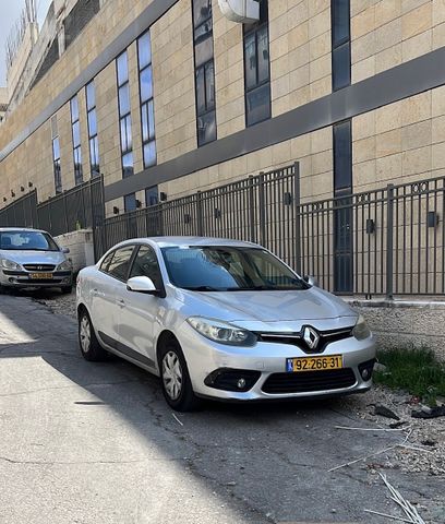 רנו פלואנס