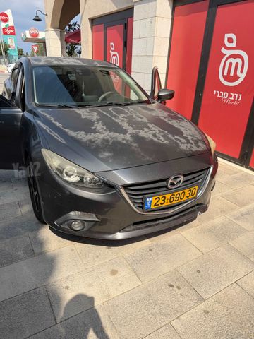 מאזדה 3