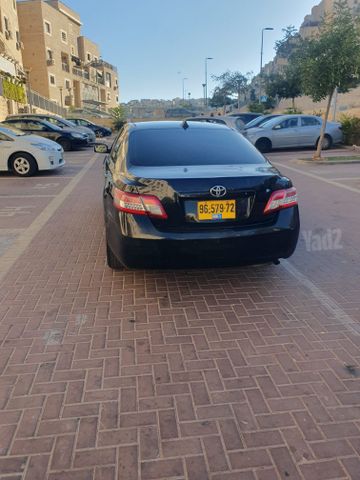 טויוטה קאמרי