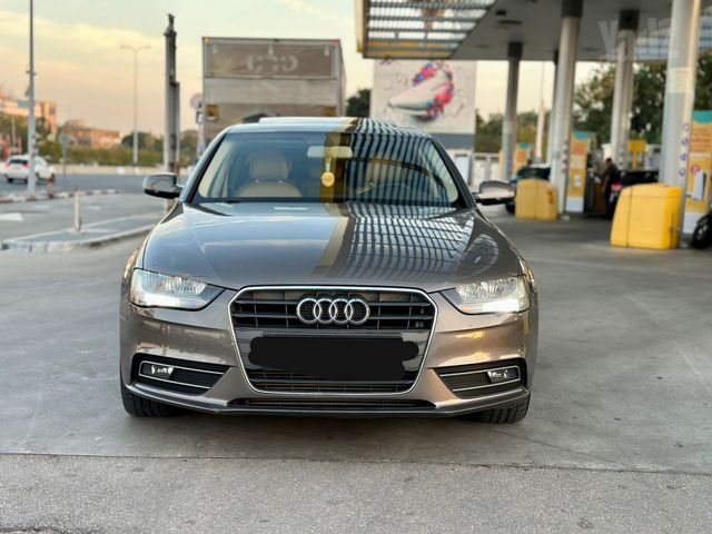 מודעת רכב אאודי A4