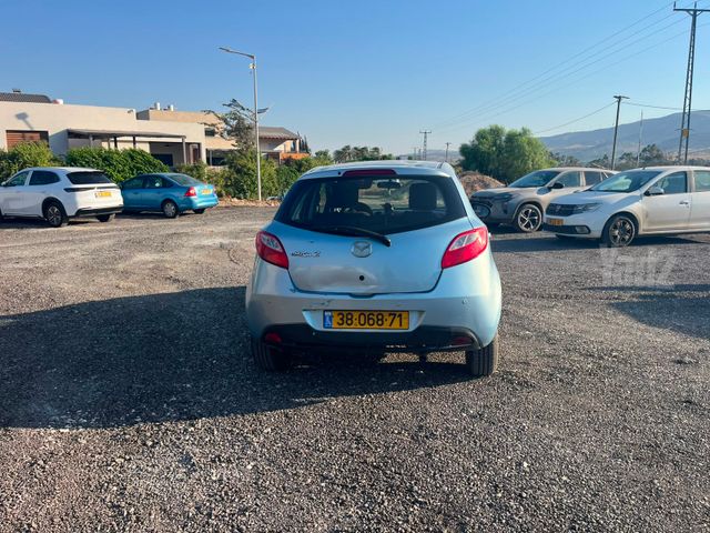 מאזדה 2