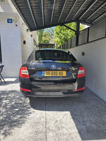 סקודה אוקטביה