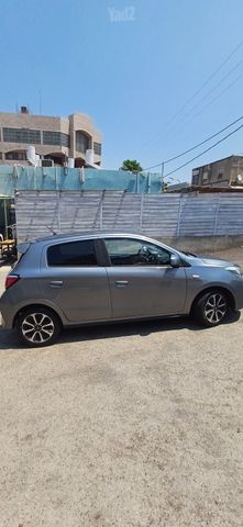 מיצובישי ספייס סטאר