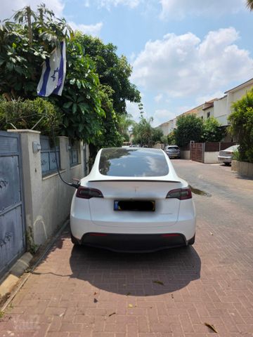 טסלה מודל Y