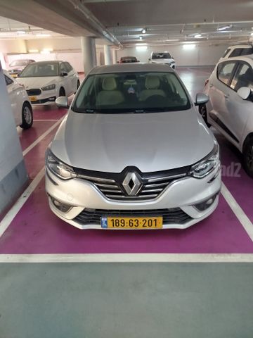 רנו מגאן
