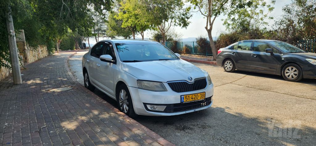סקודה אוקטביה