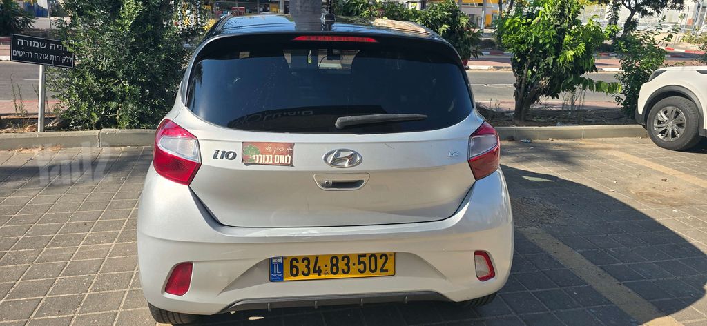 יונדאי i10