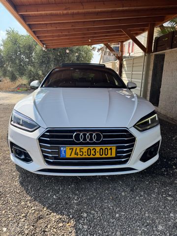 אאודי A5