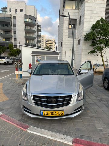 מודעת רכב קאדילק ATS