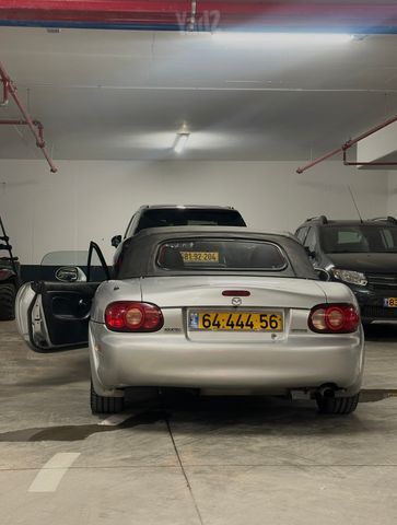 מאזדה MX-5