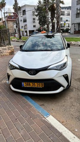 טויוטה C-HR